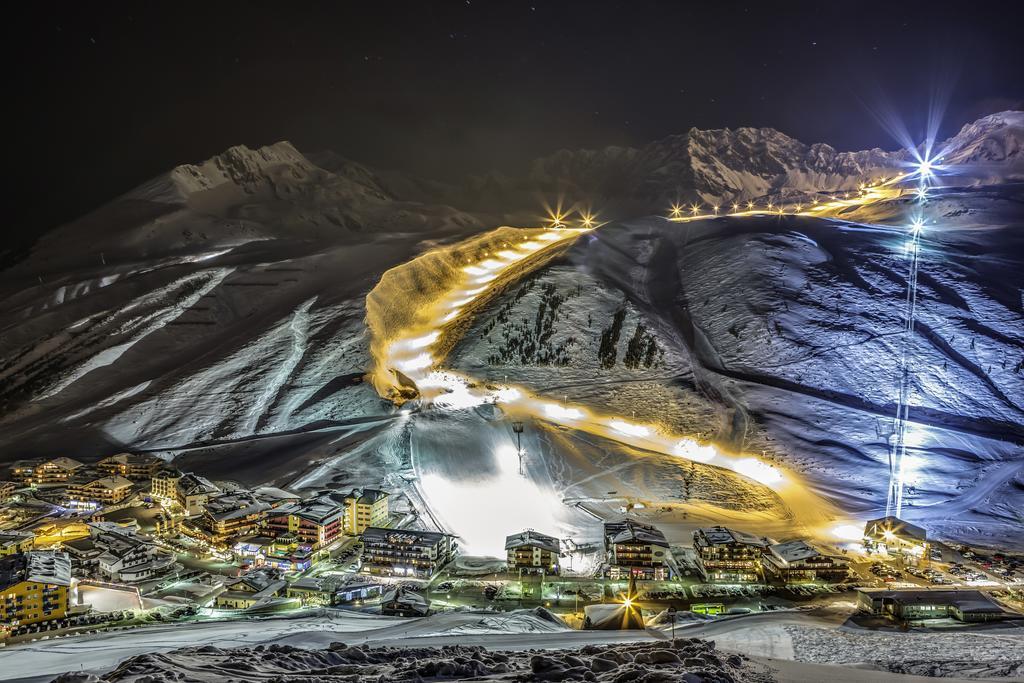 Das Schloessl Haiming Exteriör bild
